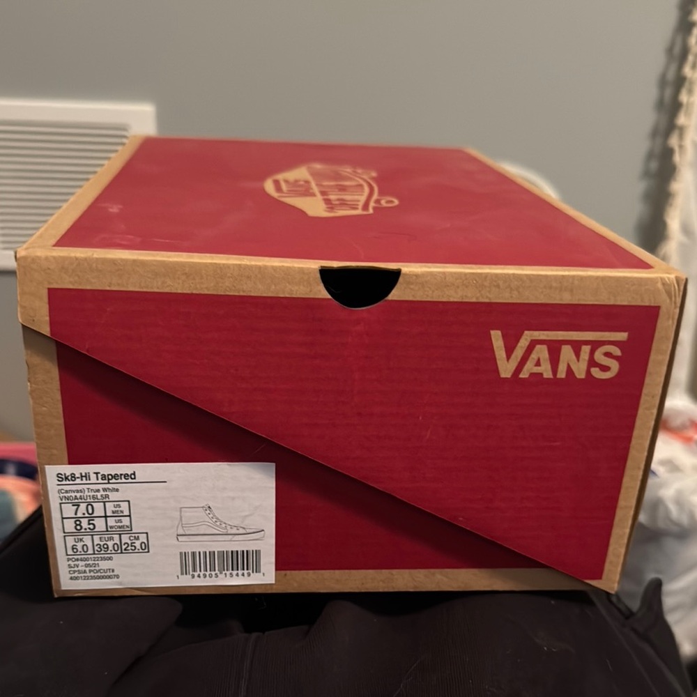 Vans White Sk8-Hi Tapered Box